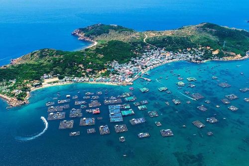Xây dựng nền kinh tế biển xanh, bền vững, hiện đại