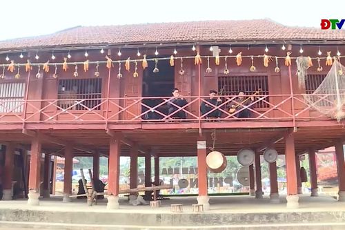 Ấn tượng không gian sinh hoạt truyền thống dân tộc Thái đen