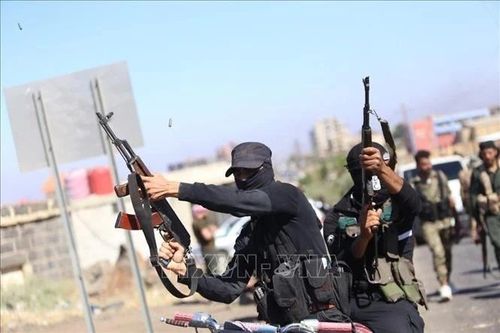 15 địa điểm chứa kho vũ khí ở miền Nam Syria của IS bị phá hủy