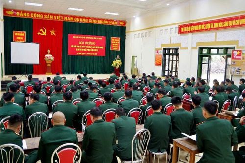 Khai mạc Lớp bồi dưỡng kiến thức dân tộc cho sĩ quan, quân nhân chuyên nghiệp năm 2025