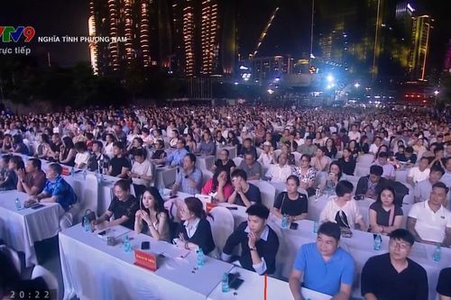 Đêm nhạc 'Nghĩa tình phương Nam' quyên góp 25 tỷ 10 triệu đồng