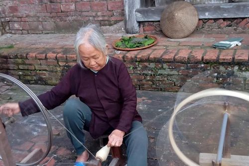 Về Nam Cao trải nghiệm nghề dệt đũi có lịch sử hơn 400 năm
