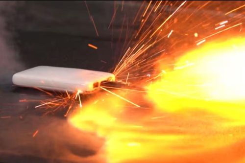 Kỷ nguyên sạc dự phòng giá rẻ sắp chấm dứt vì quy chuẩn an toàn mới