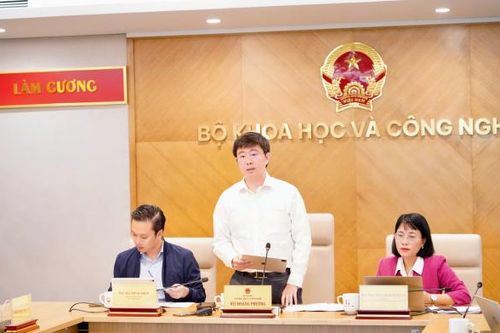 Thứ trưởng Bộ Khoa học và Công nghệ Bùi Hoàng Phương lưu ý về Bản đồ cứu hộ tự phát