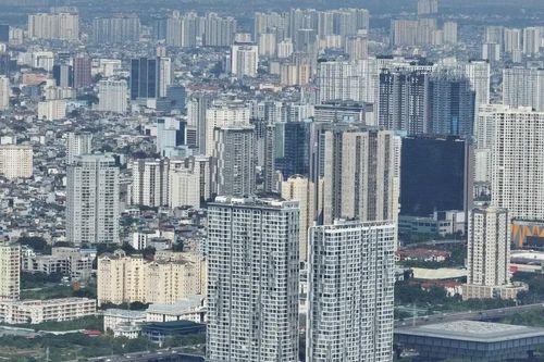 Thừa nhà - thiếu người mua, vì sao giá BĐS không giảm?