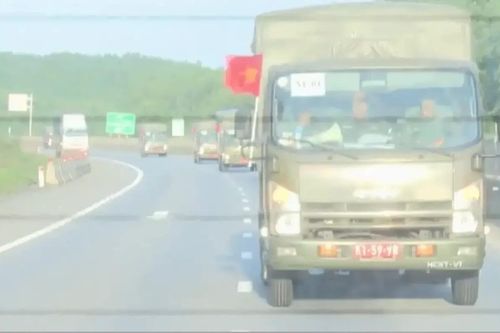 Từ trái tim Hà Nội hướng về miền Trung