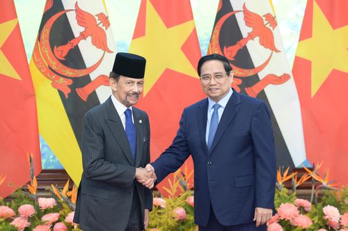 Thủ tướng Phạm Minh Chính hội kiến Quốc vương Brunei