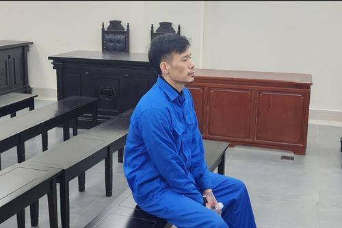 Thêm tội sử dụng vũ khí quân dụng cho đối tượng côn đồ hung hãn