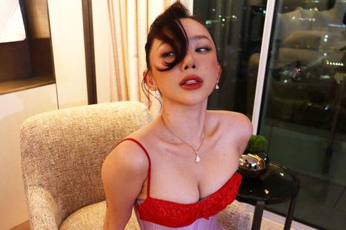 Động thái gây chú ý của Tóc Tiên, Touliver