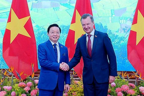 Nga sẵn sàng hợp tác trên tất cả các lĩnh vực với Việt Nam