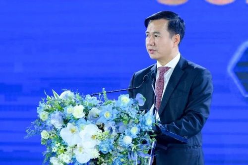Xây dựng Trung tâm siêu tính toán AI quốc gia, đưa AI trở thành 'trợ lý trí tuệ' phổ cập cho người dân