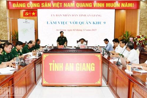 Quân khu 9 làm việc với An Giang về việc triển khai các dự án tại Thổ Châu
