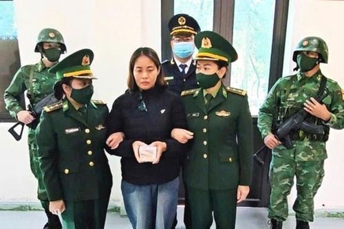 Gùi vàng vượt biên bất thành