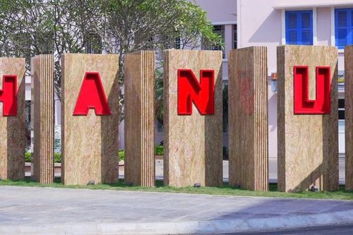 Đoàn Trường ĐH Hà Nội thông tin về việc một số sinh viên tình nguyện chưa được nhận hỗ trợ A80
