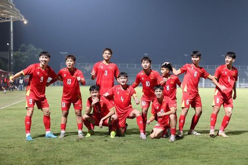 Bóng đá Việt Nam xứng danh 'Vua vòng loại' châu Á