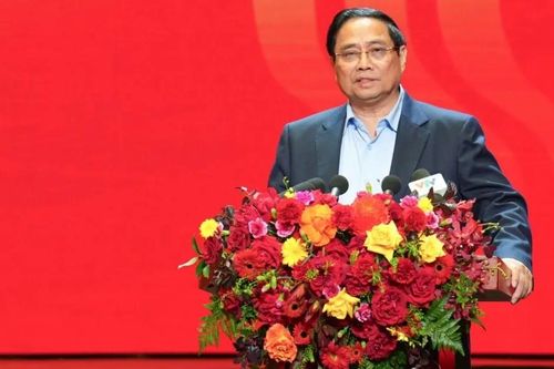 Trợ lực doanh nghiệp đứng dậy sau bão lũ