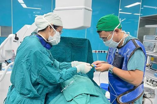 Bệnh viện Đa khoa Vũng Tàu làm chủ kỹ thuật đặt máy tạo nhịp tim tạm thời