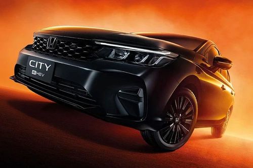 Honda City e:HEV The Black Outshine đặc biệt ra mắt, từ 605 triệu đồng