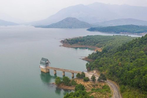 Đảm bảo an toàn lòng hồ thủy điện Quảng Trị, gắn định hướng phát triển du lịch