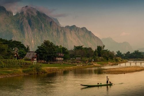 Khám phá vẻ đẹp nguyên sơ của 'đất nước triệu voi'