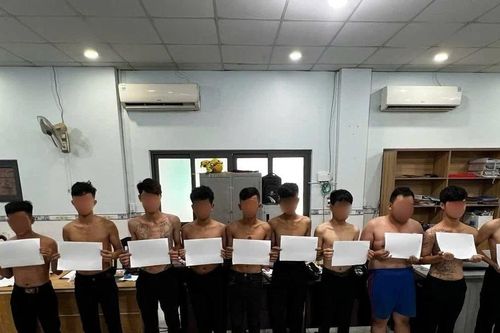 Giọt nước mắt muộn màng của nhóm thiếu niên mang hung khí giải quyết mâu thuẫn