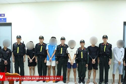 Tạm giữ nhóm đối tượng giết người và gây rối trật tự công cộng