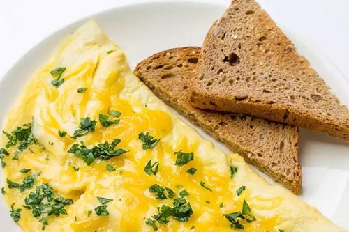 Điều gì xảy ra với cơ thể khi bạn ăn bánh mì trứng mỗi sáng?