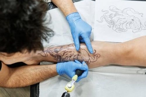 Cảnh báo hình xăm có thể làm tăng nguy cơ mắc ung thư