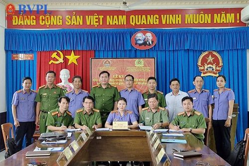 VKSND Khu vực 6 TP Cần Thơ ký Quy chế phối hợp về giải quyết tin báo