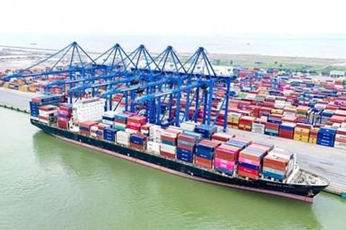 Báo Nga: Việt Nam vào top 15 siêu cường thương mại