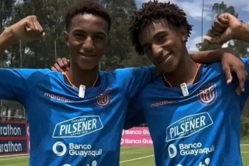 Arsenal đạt thỏa thuận chiêu mộ cặp song sinh Quintero