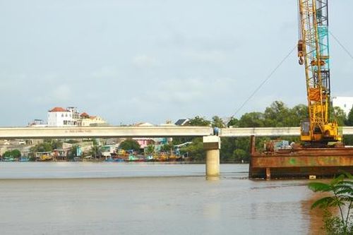 Tỉnh Lâm Đồng chỉ đạo cưỡng chế nếu chậm bàn giao mặt bằng cầu Văn Thánh