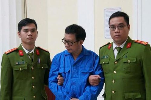 Cựu Giám đốc Đại học Huế cùng đồng phạm có thể đối diện mức án nào?
