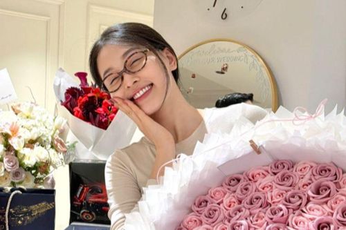 Sao nữ Vbiz vướng nghi vấn đang mang thai con đầu lòng, lộ rõ thân hình tròn trịa