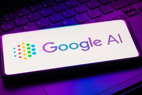 Google bứt phá trong cuộc đua AI, Gemini 3 trở thành 'ngôi sao mới'
