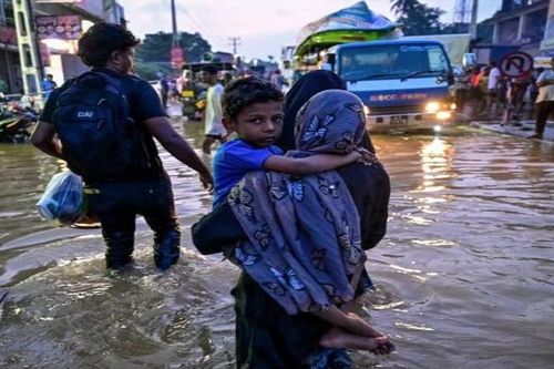 Ấn Độ cho phép máy bay cứu trợ Pakistan bay qua không phận tới Sri Lanka