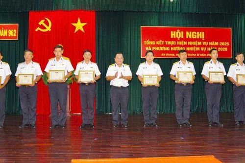 Lữ đoàn 962 thực hiện tốt nhiệm vụ năm 2025