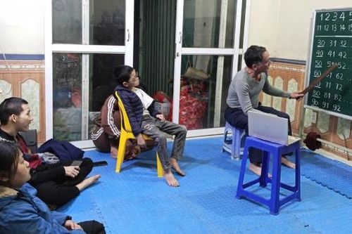 Sống như những đóa hoa