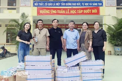 Văn nghệ sĩ Đồng Nai hướng về đồng bào vùng lũ