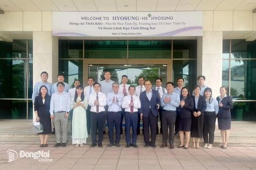 Xây dựng cầu nối giữa Đảng, chủ doanh nghiệp và người lao động