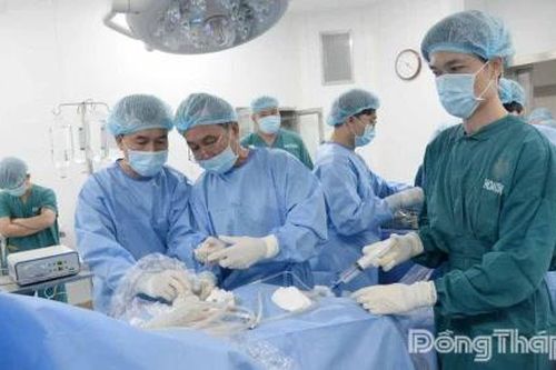Bệnh viện Đa khoa Tiền Giang: Triển khai kỹ thuật lấy sỏi thận qua da