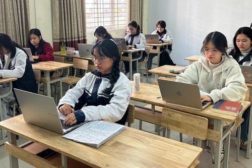 Nỗ lực thầm lặng của các 'chiến binh'