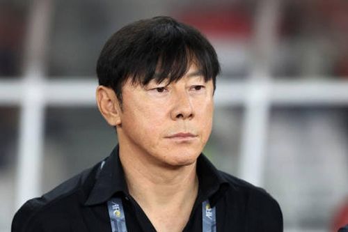 HLV Shin Tae-yong cược sự nghiệp vì cáo buộc bạo lực