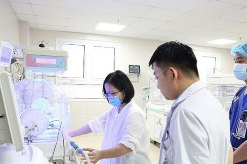 Bệnh viện Nhi Trung ương: Khẳng định vai trò tuyến đầu, góp phần thu hẹp khoảng cách y tế