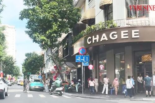 'Hai bộ mặt' của mặt bằng bán lẻ