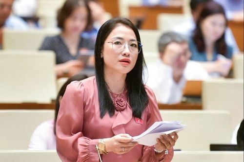 Đại biểu Quốc hội đề xuất hỗ trợ học phí cho sinh viên y khoa