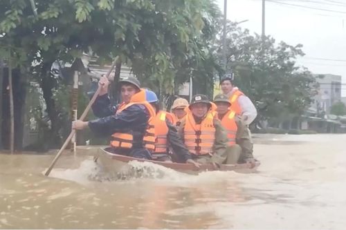 Công an các địa phương chủ động ứng phó với mưa lũ