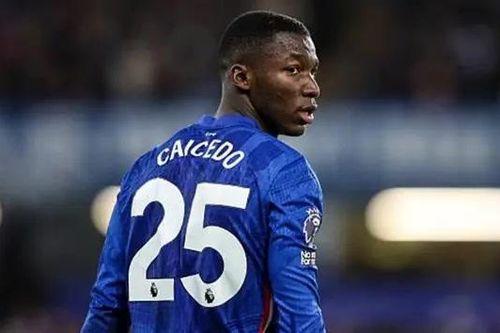 Moises Caicedo vắng mặt ở 3 trận đấu của Chelsea