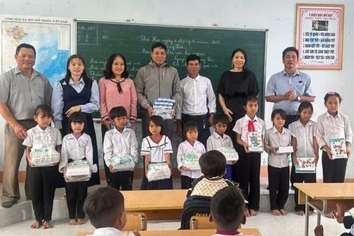 Bài cuối: Đem nghĩa tình gieo khắp muôn phương