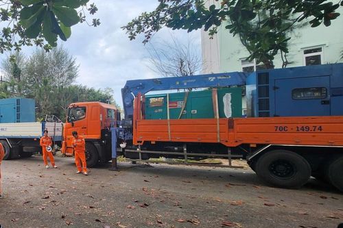 Khẩn trương cấp điện cho khách hàng sau sự cố cáp ngầm Phú Quốc